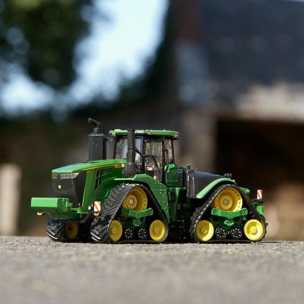 Модель "Трактор John Deere 9RX 640, 1:32" 43300 фото