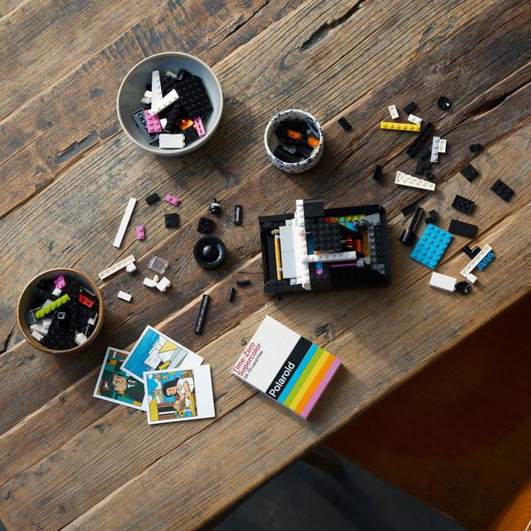 Конструктор LEGO Ideas Фотоапарат Polaroid OneStep SX-70, 516 деталей 21345 фото