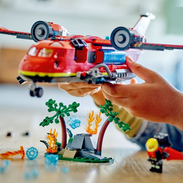 Конструктор "Пожежний рятувальний літак" 478 деталей LEGO City 60413 фото